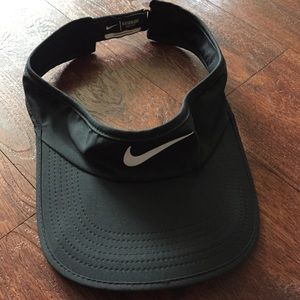 nike sun visor cap